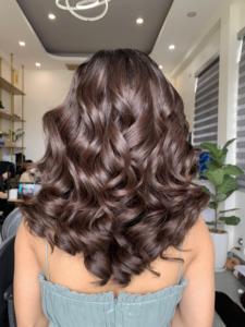 Extensions de cheveux humains vierges vietnamiennes Remy de haute qualité 100% sans enchevêtrement, style ondulé-prix de gros d'usine - Product Image 5