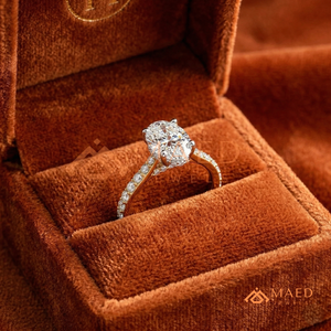 Anillo de Compromiso Ovalado de Oro 14K con Moissanita, Anillo de Boda con Pavé, Joyería de Promesa Nupcial, Regalo para Mujer, Ofertas Premium de Lujo en EE. UU. - Product Image 4