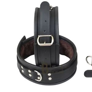 ชุดอุปกรณ์เริ่มต้นสำหรับการเล่น BDSM ของ Black Sheep ทำจากหนังแท้ 100% กันน้ำ เป็นมิตรกับสิ่งแวดล้อม ประกอบด้วยกุญแจมือ ปลอกคอ และไม้ตี น้ำหนัก 1 กิโลกรัม - Product Image 5