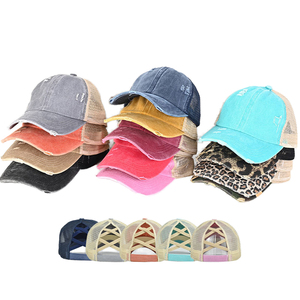 Casquette de baseball vintage personnalisée délavée pour le sport, décontractée, avec ouverture croisée pour queue de cheval, style camionneur, cadeau d'affaires de Noël - Product Image 5