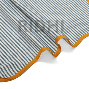 Serviette de table en coton réutilisable et écologique Ridhi Boho, motif carré à rayures bleues avec passepoil jaune, imprimé au bloc, pour la maison et l'hôtellerie - Product Image 3