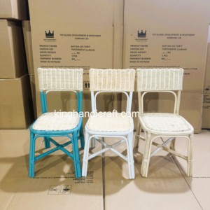 Sillas Infantiles de Ratán Hechas a Mano para Eventos de Alquiler, Bodas, Decoración de Cumpleaños, Muebles Comerciales para Eventos al por Mayor - Product Image 1