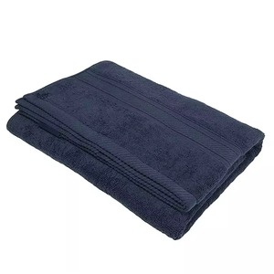 Serviette de Bain Premium à Séchage Rapide, Coton Haute Densité Ultra Doux, Qualité Hôtelière et Spa, Vente en Gros, Couleur Unie - Product Image 4
