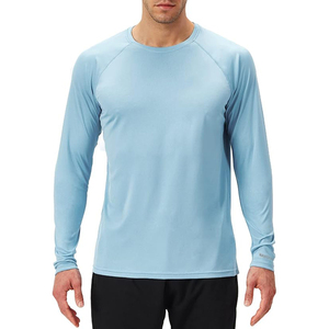 Camiseta de natación de manga larga color azul claro de alto rendimiento para hombre, UPF 50+, de secado rápido, transpirable y deportiva. - Product Image 1