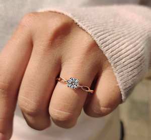 Bague solitaire en diamant rond brillant de qualité supérieure avec un sertissage torsadé élégant, bijoux de luxe pour fiançailles, mariage et occasions spéciales. - Product Image 6