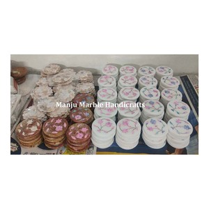 Handmade Multiple Stone Marble And Soapstone Mother Of Pearl Inlaid Floral Work Mirrors In Bulk Quantity - Product Image 1