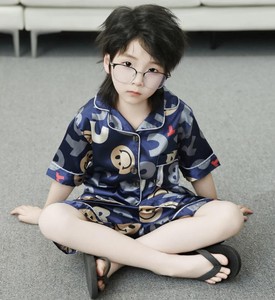 Ensembles de pyjamas à imprimé ours mignon pour enfants, vêtements de nuit à manches courtes et boutonnés noirs et crème pour garçons et filles - Product Image 2