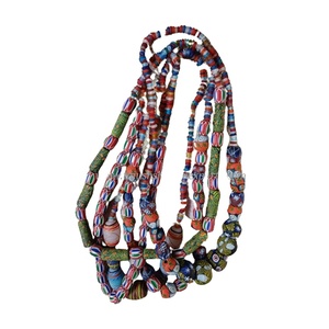 Fabricant et exportateur indien de bijoux de mode d'excellente qualité colliers de perles de verre fabriqués à la main pour les femmes - Product Image 1