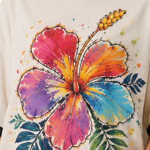 เสื้อยืดโอเวอร์ไซส์สีขาวสำหรับผู้หญิง พิมพ์ลายดอกชบาสีสันสดใส เสื้อยืดลำลองผ้าฝ้ายสำหรับฤดูร้อน รับผลิตแบบ OEM ODM ขายส่ง - Product Image 6