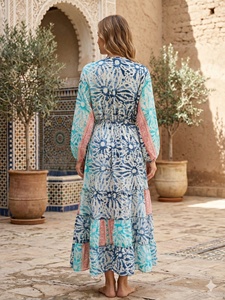 Vestido Maxi de Seda Tejida Estilo Bohemio Coreano Y2K con Diseño Geométrico, Talla Única, Cuello Redondo, Manga Larga, para Uso Diario, Dulce y Veraniego - Product Image 3