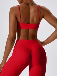 Soutien-gorge de sport pour femme en tissu super doux et respirant, à prix avantageux, idéal pour l'entraînement et les séances de fitness, pour la salle de sport. - Product Image 2