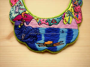 Collier de broderie de perles traditionnelles Bijoux colorés et artisanaux Parfait pour les vêtements ethniques et les soirées - Product Image 2