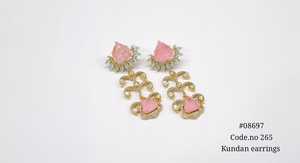 ต่างหูแบบห้อย รุ่น 08697Kundan สีทอง ประดับเพชรซิคอนคู่ รูปแบบทับทิมและเพชร เหมาะสำหรับผู้หญิง สวมใส่ในงานปาร์ตี้ - Product Image 4