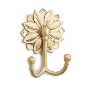 Modern Metal Ginkgo Leaf Handmade Self-adhesive Wall <b>Hook</b> <b>Decorative</b> Wall Mounted <b>Coat</b> <b>Hook</b> for Entryway Bedroom Bathroom - Product Image 5