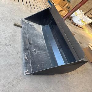 Seau de nettoyage pour tracteur agricole, en acier hydraulique, qualité supérieure, pour boue, livraison rapide, options de vente en gros disponibles - Product Image 3