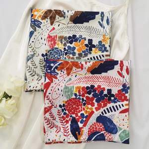 Pañuelo de Seda Satinada Suave para Mujer, Pañuelo Cuadrado de Moda para la Cabeza, Pañuelo para el Cabello, Pañuelo para el Cuello, Elegante Pañuelo Estampado de Diseñador para Damas - Product Image 4