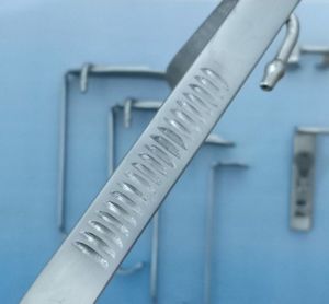 ท่อเปิดปากเดวิส สแตนเลสเกรด A+ แบบใช้ซ้ำได้ สำหรับการผ่าตัดทางทันตกรรม พร้อมเครื่องมือฉีดยาชา CE MOL โดย Blush surgical - Product Image 5