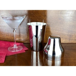 Shaker à Martini et à Cocktails en Acier Inoxydable Finition Argent Vieilli pour Barman, Utilisation en Vineries et Bars, Prix de Gros en Inde - Product Image 5