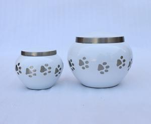 Urnes funéraires pour animaux de compagnie Odyssey Paw en laiton de qualité supérieure, urne à cendres pour animaux de compagnie gravée avec une patte, finition nickel brillant, pour le stockage des cendres de crémation. - Product Image 1