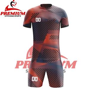 Uniforme 100% polyester, protection UV, manches courtes, respirant, été, haute qualité, personnalisé, séchage rapide, antibactérien, maillot de foot personnalisé - Product Image 5