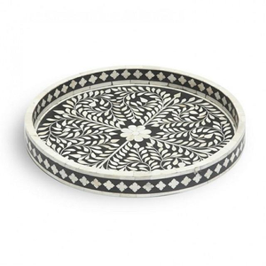 Plateau de service élégant en bois avec incrustations de os pour cuisine, salle à manger, table basse - Conception durable avec poignée pour servir des collations et des boissons - Product Image 4