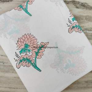 Tissu en coton imprimé traditionnel Jaipuri, coton cambriqué imprimé au bloc 60x60, tissu en coton à motifs. - Product Image 5