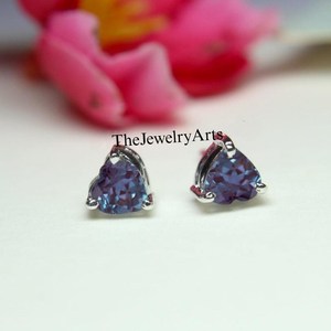 Studs <b>Alexandrite</b>, Dainty <b>Alexandrite</b> <b>Earrings</b>, Heart Shaped Purple <b>Alexandrite</b> <b>Earrings</b>, <b>Alexandrite</b> Stud, <b>Alexandrite</b> Gift - Product Image 1