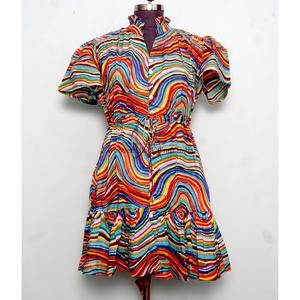 Vestido Corto de Algodón Indio con Cuello en V, Estampado Floral Ecológico, Decoración con Botones, Casual, Sexy, Manga Corta, Logotipo Personalizado - Product Image 1