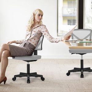 Silla de Oficina Ergonómica Clásica Gris con Respaldo Bajo, Malla Transpirable, Ruedas Giratorias y Base Rodante - Product Image 2
