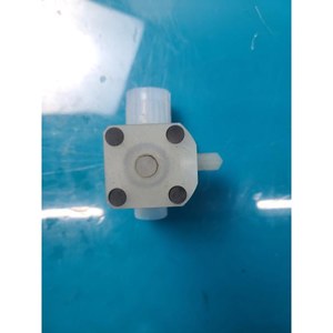 CKD AMD312-15BUP-10-6-1P Utilisé comme pièce détachée d'équipement semi-conducteur d'occasion - Product Image 2
