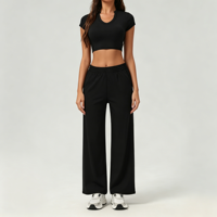 Ensemble 2 pièces de sport pour femme : pantalon de survêtement taille haute à jambe large et haut court de yoga à manches courtes, couleur unie, avec élastique sur le devant