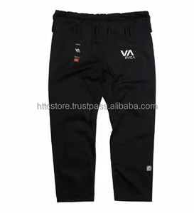 Uniformes de karaté de haute qualité, uniformes de karaté pour arts martiaux en vente, prix bas pour uniforme de karaté - Product Image 4