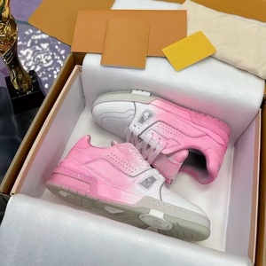 รองเท้าผ้าใบหนังแท้คุณภาพสูงแบรนด์แท้สำหรับผู้ชาย เหมาะสำหรับใส่ลำลอง วิ่ง และเล่นกีฬากลางแจ้ง - Product Image 4