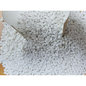 Granulés de plastique CaCO3 blanc naturel abordables, 25 kg, pour film soufflé, sacs de courses et emballages - Product Image 2