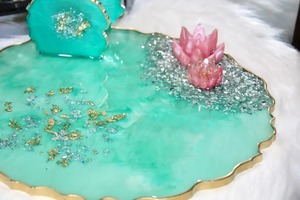 Handcrafted Classic Designer Resin Customizable Cake <b>Display</b> Stand Golden <b>Border</b> Dishwasher Safe Wedding Reception Luxury - Product Image 4