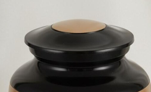 Nouvel Arrivage : Urne Commémorative Classique en Laiton, Forme Cylindrique, Matériau Métallique, Design Traditionnel, pour Occasions de Démourning, Décoration Durable pour la Maison - Product Image 6