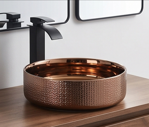 Elegante Lavabo Redondo de Cobre para Baño con Superficie Pulida, Diseño Contemporáneo, Instalación Sobre Encimera, Un Solo Tazón - Product Image 6