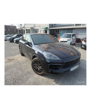Porsche Cayenne 3.0 2024/5 avec boîte automatique, sièges en cuir, caméra de recul, 103 635 km, conduite à gauche - Product Image 2