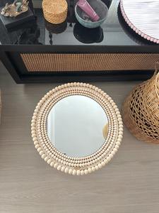 กรอบรูปโลหะสั่งทำพิเศษจาก Aaliyan Impex พร้อมดีไซน์โมเสคสีเขียว ตกแต่งด้วยเรซิ่นแบบส่วนตัว รับทำโลโก้ตามสั่ง มีบริการขายส่ง - Product Image 3