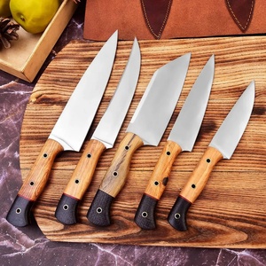 UA Supplies – Lot de 5 couteaux de chef modernes en acier inoxydable à lame pleine, extra tranchants, avec manche en bois d'olivier et étui en cuir – OEM ODM - Product Image 5