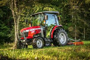 Tracteur agricole 4x4 Massey Ferguson 70 CV de qualité supérieure, modèle 2026, occasion, avec moteur et pompe, garantie 2 ans - Product Image 4