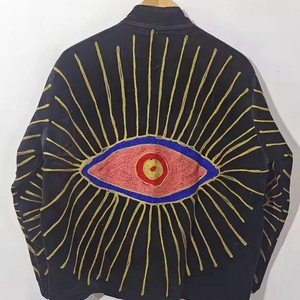 Veste Suzani en velours brodée à la main, style bohème, motif œil protecteur tribal, vêtement d'extérieur en velours - Product Image 4