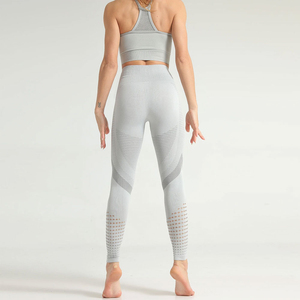 Ensemble de yoga sans couture pour femmes, leggings taille haute et soutien-gorge de sport, tenue de sport deux pièces pour la gym et le fitness - Product Image 3