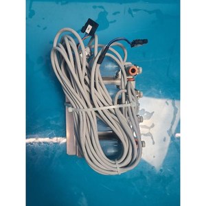 Yamatake CME8153 LOT DE 4 Pièces d'équipement semi-conducteur d'occasion en état actuel - Product Image 3
