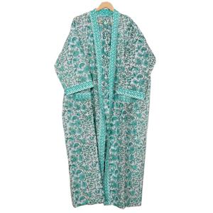 Nature's Charm Kimono en coton léger pour femme Impressions florales pour l'été Lovin' Spring Awakening Fresh Cotton Kimono Autumn - Product Image 2
