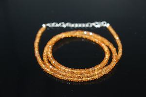 สร้อยคอพลอยโกเมนแฟนตาธรรมชาติทรงรอนเดลล์เหลี่ยมเพชร 3-4 มม. 16 นิ้ว สร้อยคอลูกปัดพลอยโกเมนสเปซาร์ไทต์ - Product Image 4