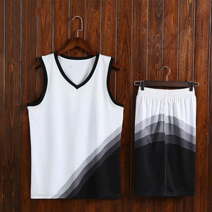 Ensemble de maillots de basket-ball personnalisés pour hommes adultes, col en V, sans manches, en polyester/coton respirant, taille élastique, coupe personnalisée - Product Image 3