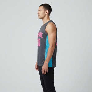 Maillot de basketball personnalisé pour homme, nom d'équipe 00, sublimé, en maille, sans manches, coupe athlétique, gris avec bordure vert-bleu, respirant, toutes saisons - Product Image 2