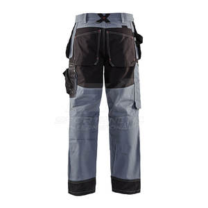 Pantalon de travail imperméable, résistant au vent, tissu durable pour les travailleurs industriels, en vente - Product Image 2