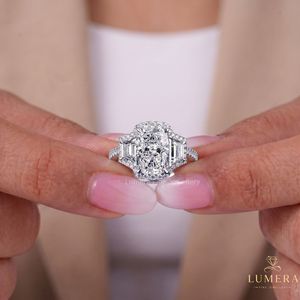 Luxury <b>Cushion</b> Cut Halo Lab Grown Diamond Engagement Ring 14K/18K White Gold IGI Certified Women's OEM ODM - Product Image 1